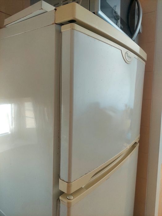 Frigorífico da marca Whirlpool
