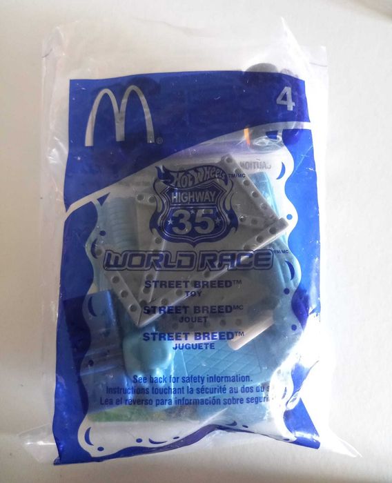 Hotwheels Highway 35 World Race / Acceleracers McDonald's Street Breed