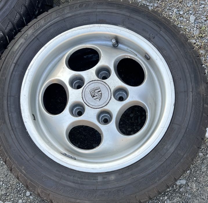 Oryginalne felgi Porsche 924 944