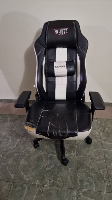 Компьютерное кресло