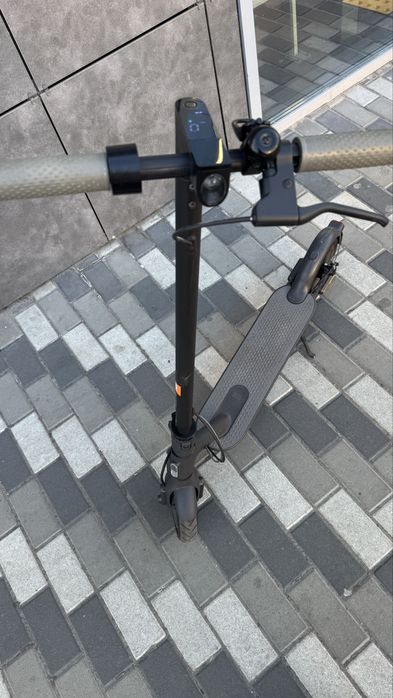 Электроскмокат Xiaomi electric scooter essntial