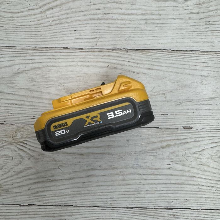 Акумуляторна батарея Dewalt DCBP320 3.5 AH POWERSTACK