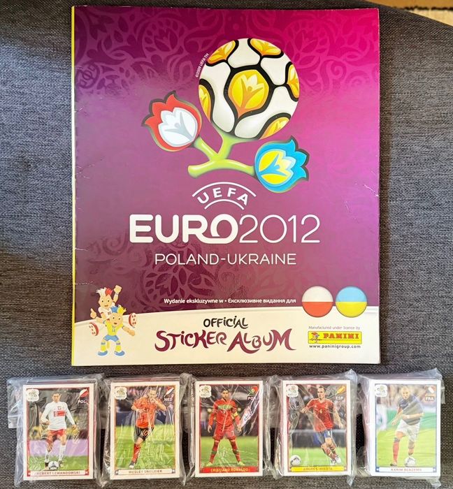 UEFA Euro Poland-Ukraine 2012 Panini album w miękkiej oprawie z plakatem w środku + komplet 497 naklejek