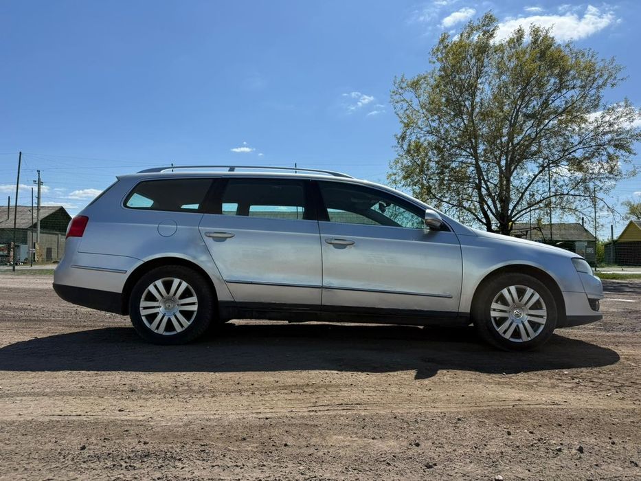 Volkswagen Passat B6 2.0 TDI доставка