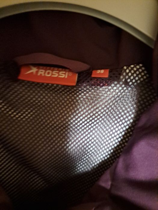 Kurtka  damska  turystyczna.  Rozmiar  38. Firma  vittorio Rossi