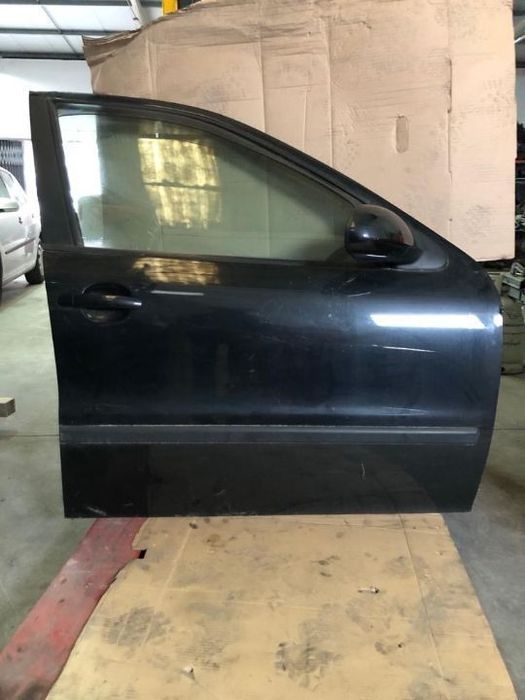 Porta frente direita Seat Leon