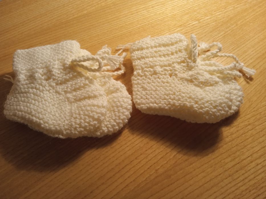 Sapatinhos de bebe/ carapins bebé
