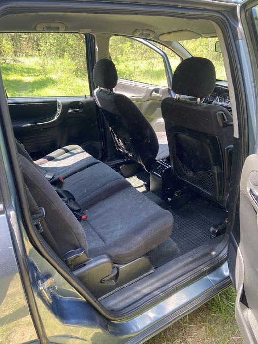 Продам Opel Zafira