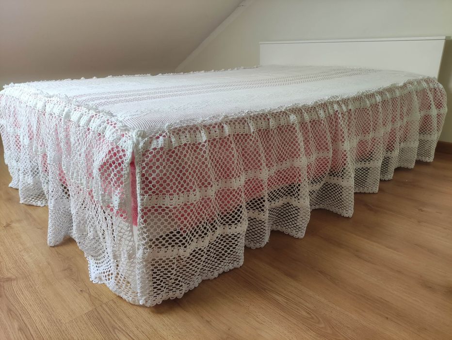 Colcha em renda para cama