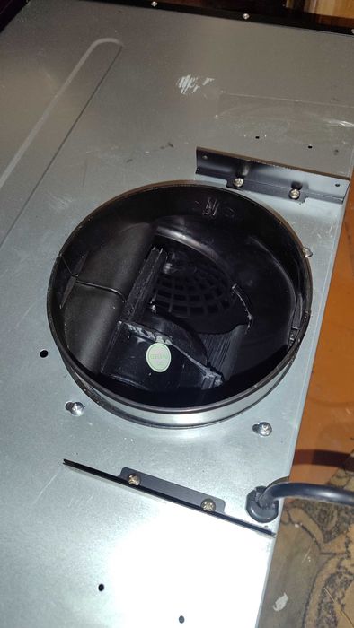 Витяжка кухонна Klarstein Alina 90 см