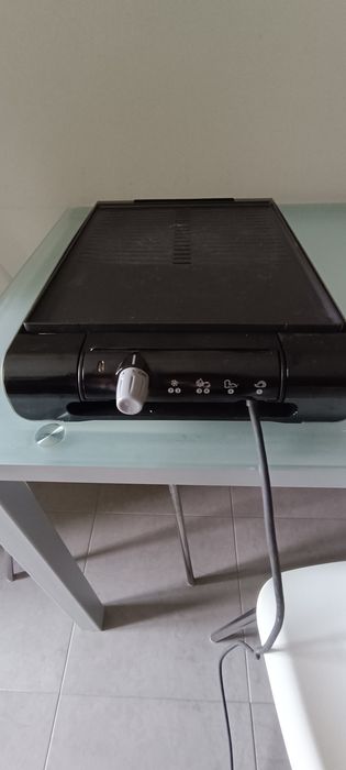 Grelhador eléctrico Philips HD4419