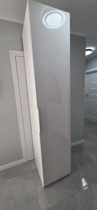 Szafa    Ikea     pax