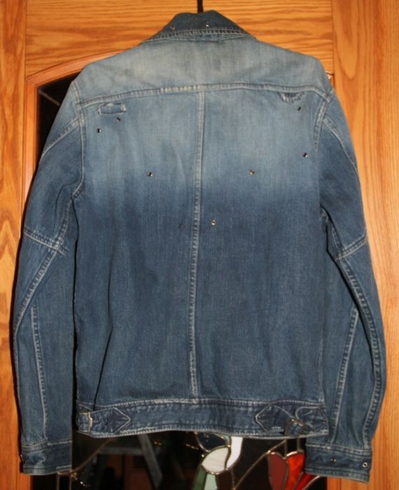 Katana firmy Reporter