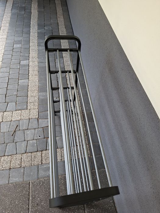 Domowy stojak na buty