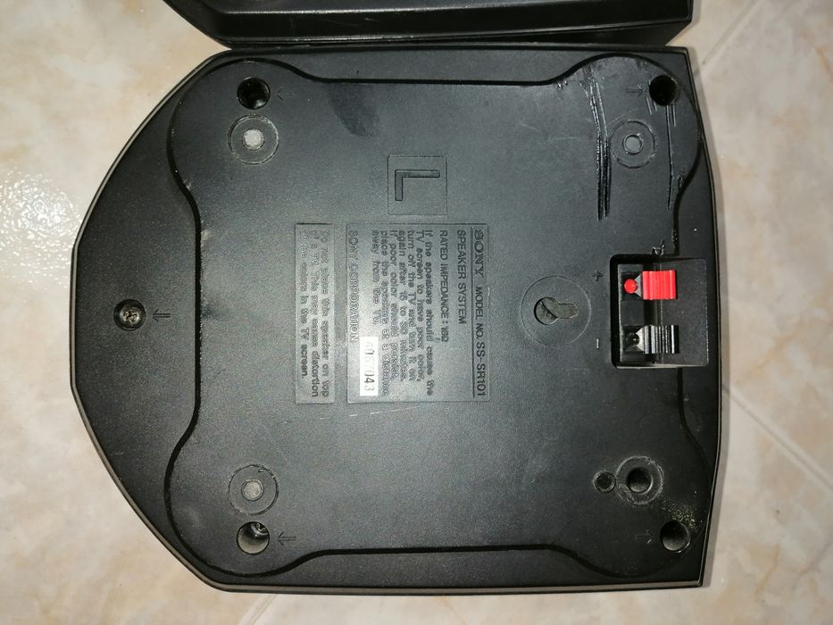 Colunas Sony 3€ as duas