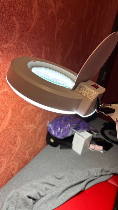 Терміново! Кушетка + лампа з лупою