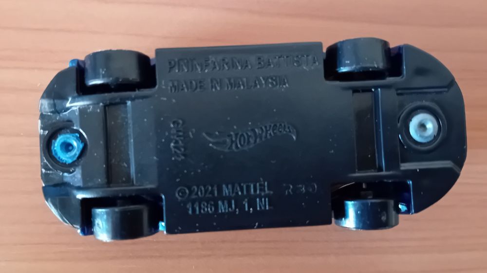 Carro HotWheels Novo