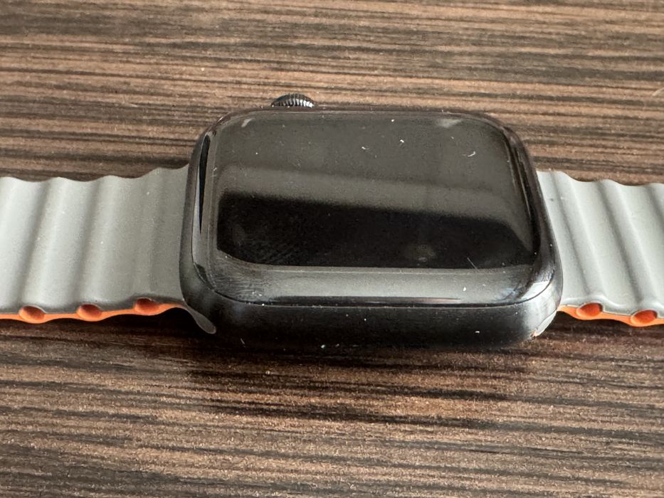 Apple watch 7 TITANIUM