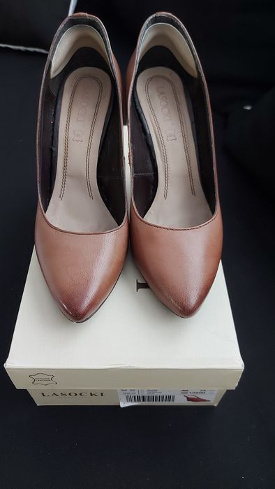 Czółenka skórzane rozmiar 35