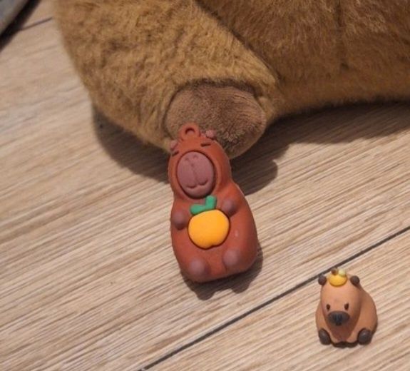 Kapibara Maskotka 25cm