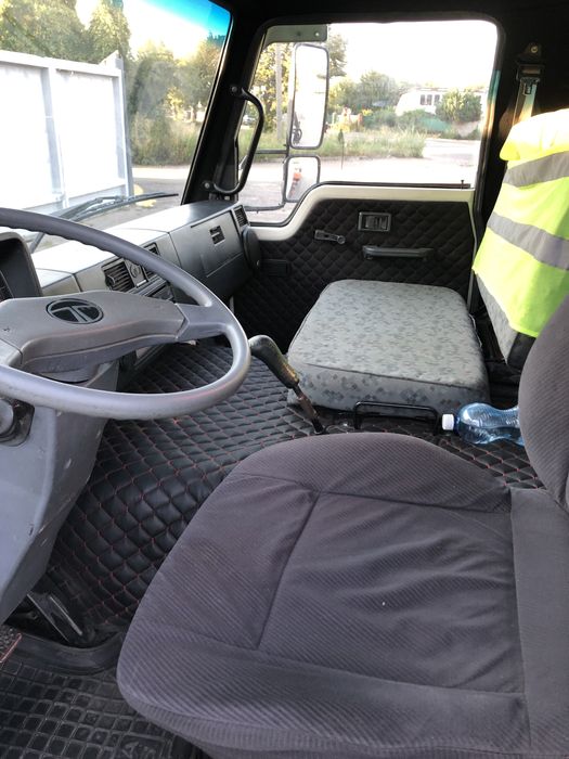 Продам евакуатор-маніпулятор TATA