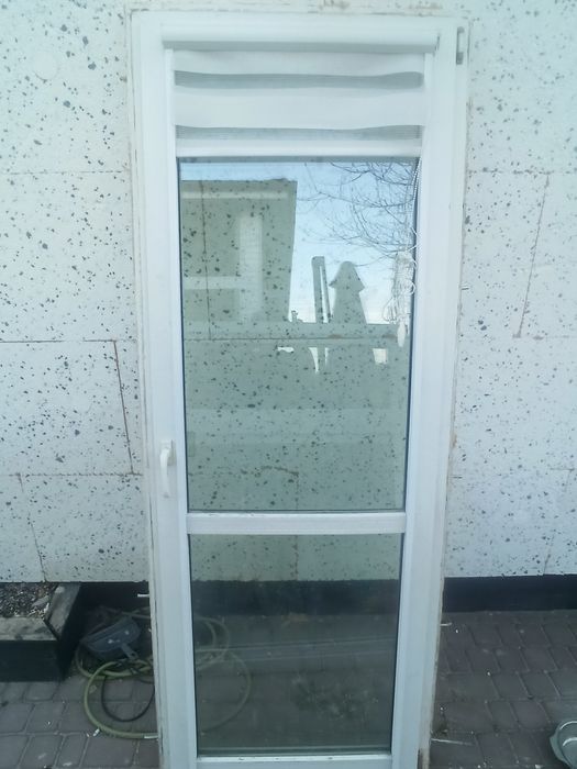 Okno PCV balkonowe 226x86