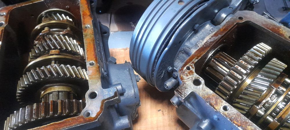 Кпп Зил 130,131, редуктора,корпуса,кулаки,Камаз,Урал.Ссср.