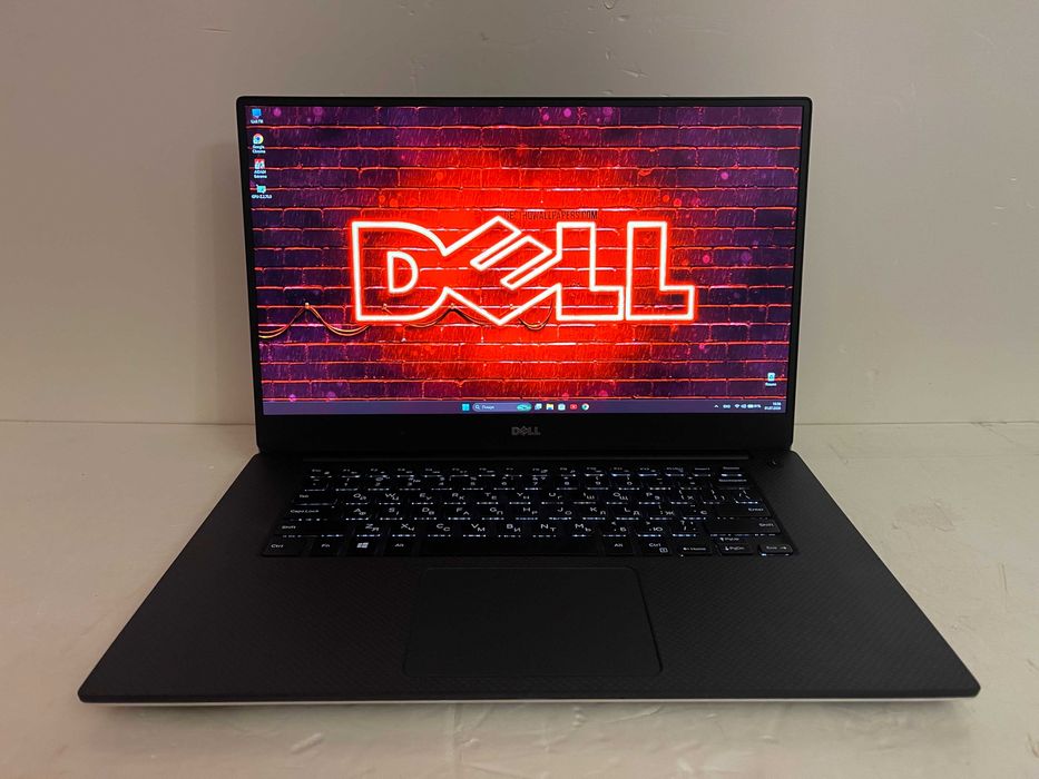Игровой DELL XPS 9560 / Core i7 7700HQ / 16 RAM /  Видео GTX  (4 ГБ) + ЗСУ Подарки!!