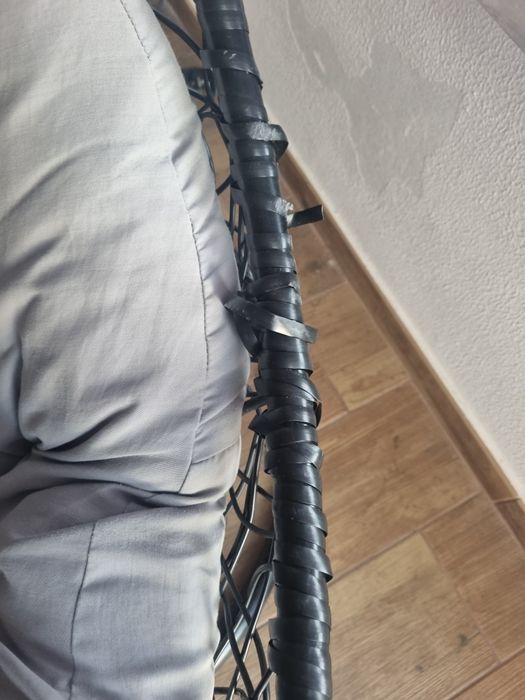 Cadeira baloiço com almofada