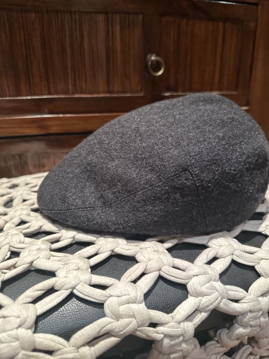 Boina boné de lã em estilo Inglés do El Corte Inglés