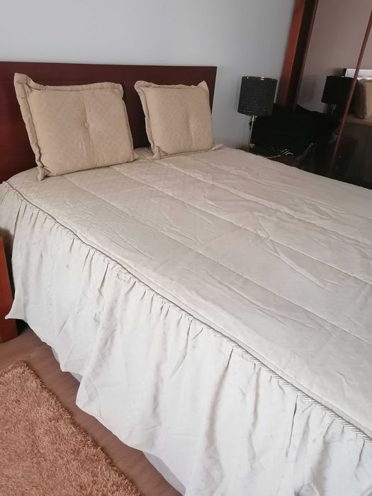 Edredão de cama de casal com 2 almofadas decorativas 190x140