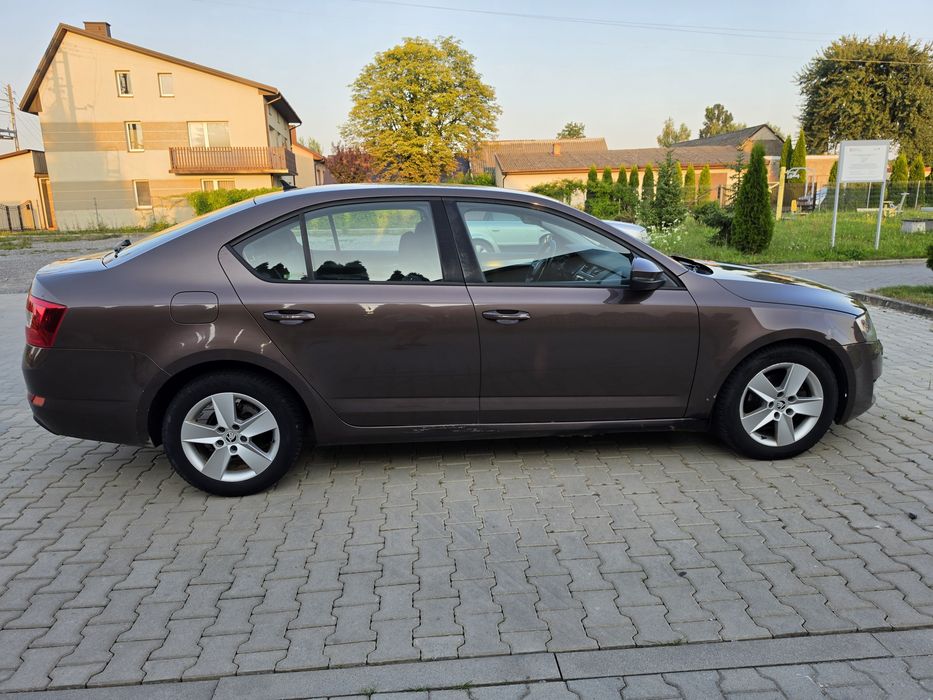 Skoda Octavia 2014r 1.6 tdi bi xenon led