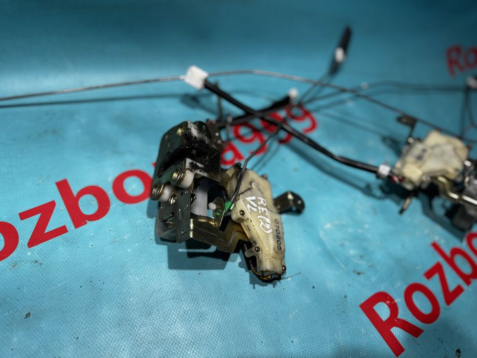 Замок дверей Ford Ranger Форд Ренгер