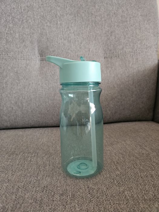 Garrafa de água reutilizável