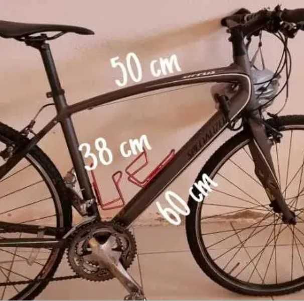 Specialized Sirrus Comp Tamanho M + acessórios