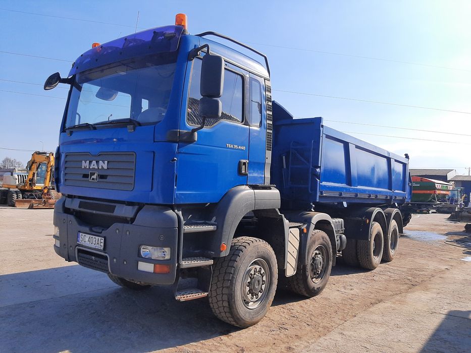 Usługi Transportowe; wywrotka; koparko-ładowarką; prace koparką kołową