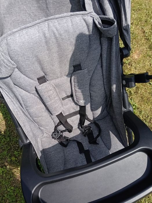 Szary Wózek spacerowy Parasolka Kinderkraft