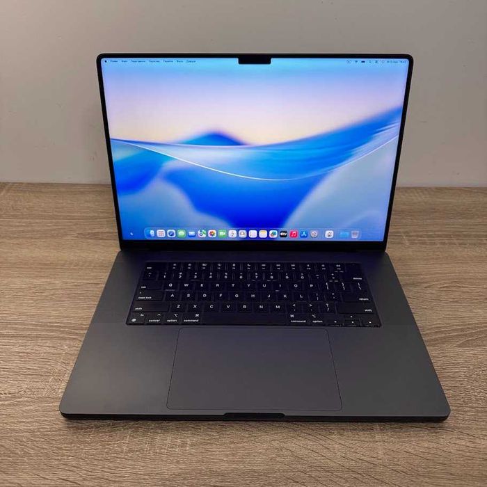 MacBook Pro 16インチ M3 Pro 512GB SSD 18GB Macbook Pro 16