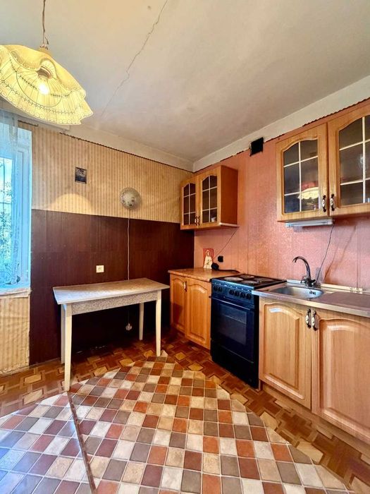 Терміновий продаж 2 кімнатної квартири вул.Пасічна