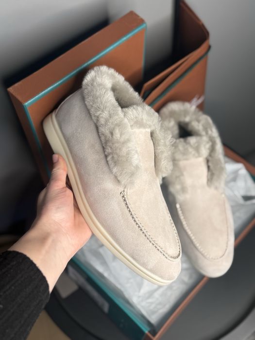 Лофери високі з хутром жіночі сірі бежеві лоро піана loro piana