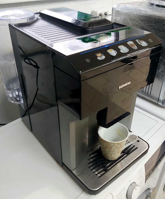 Топовая кофемашина Сименс Siemens EQ 500 TP503D04 Германия б/у