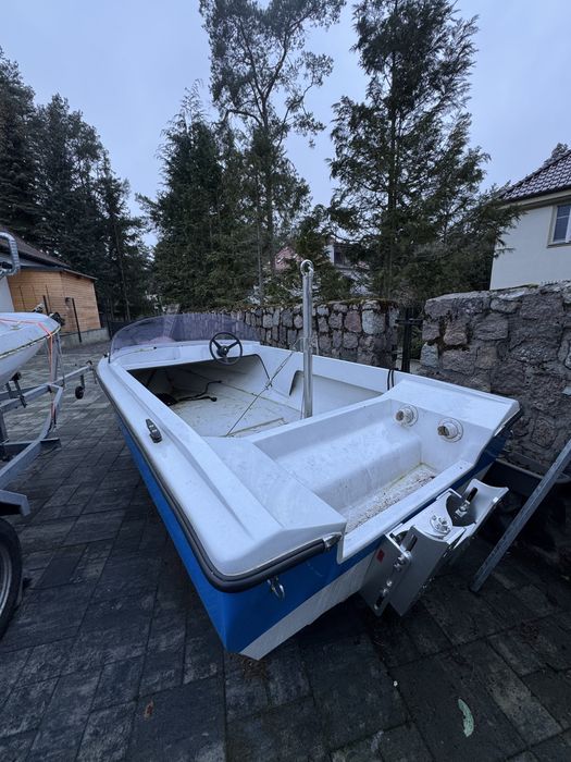 Łodź motorowa, kadłub.