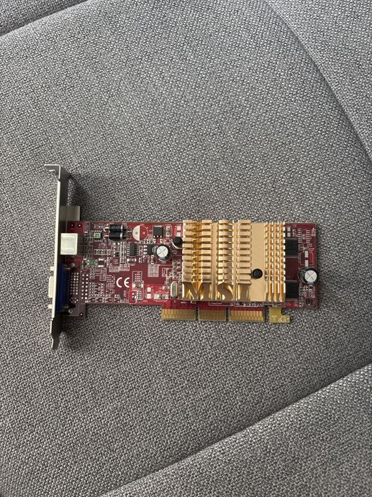 Karta graficzna MSI ATI RADEON 9250 128MB RX9250-T128 MS-8952 retro