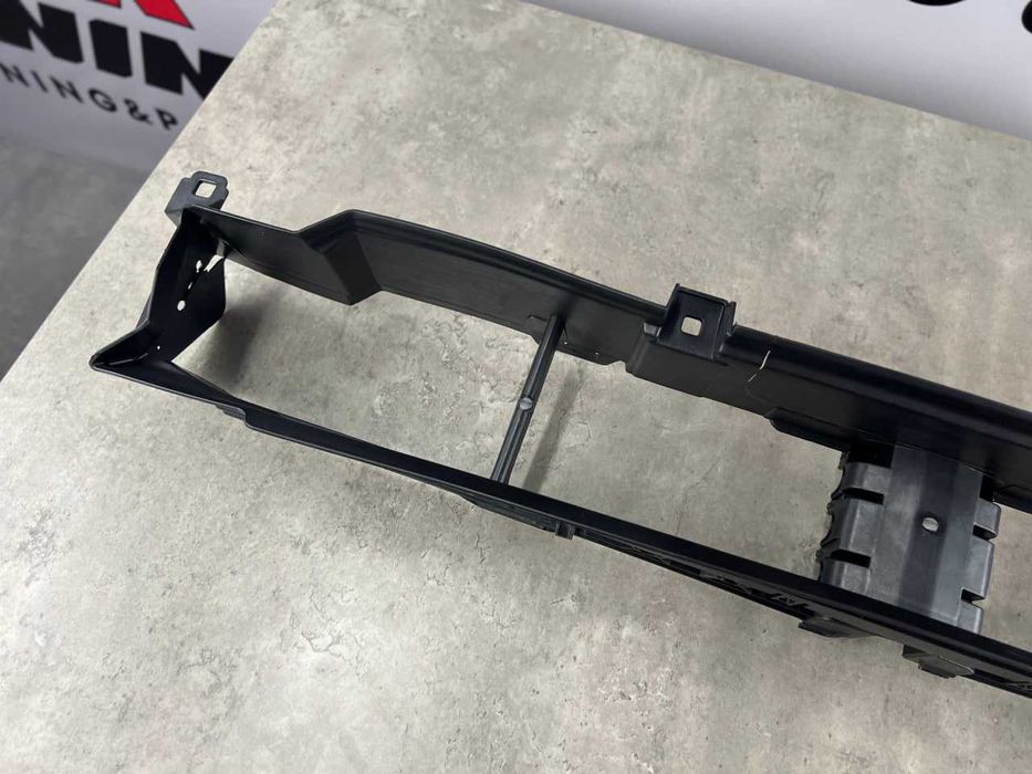 Жалюзі (нижні не адаптивні) - BMW X3 (G01 LCI)