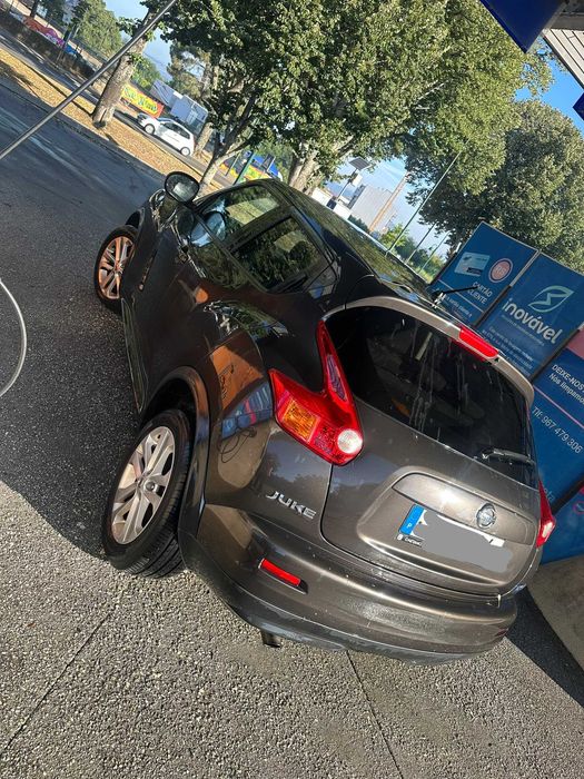 Espectacular Nissan Juke 1.5 dCi, versão Acenta, em estado irrepreensível