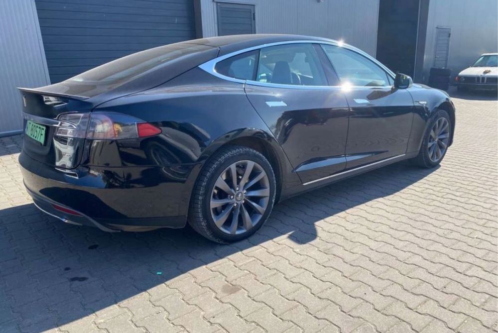 Розборка разборка Шрот Tesla S рест дорест