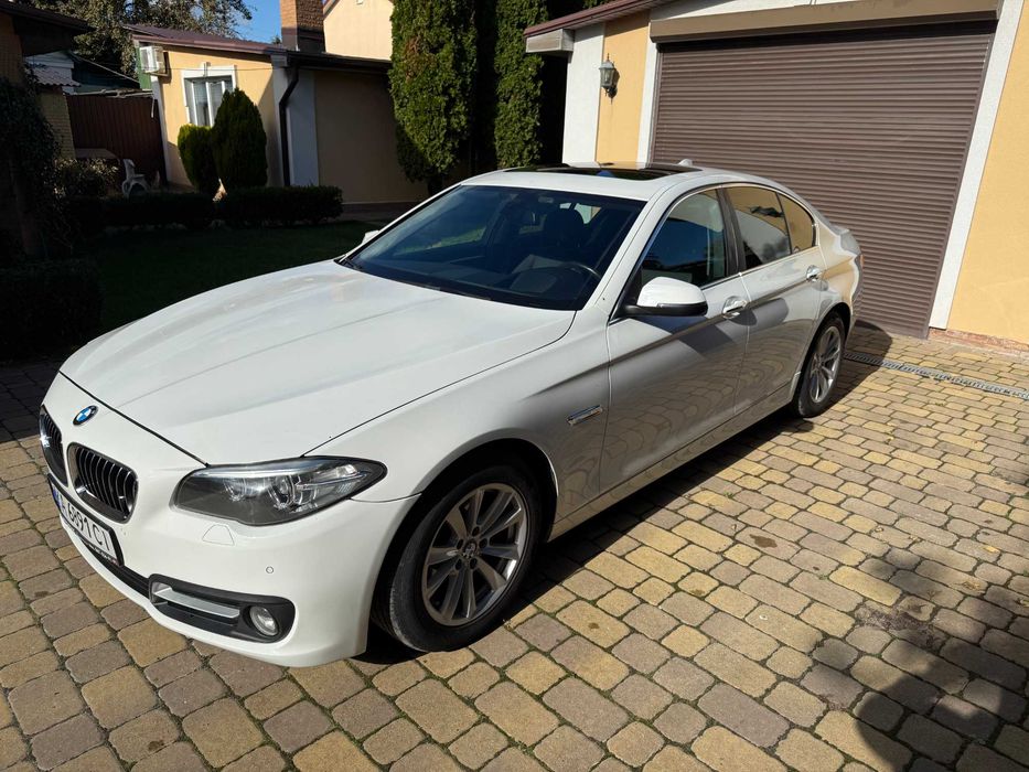 BMW F10 528i xDrive 2016