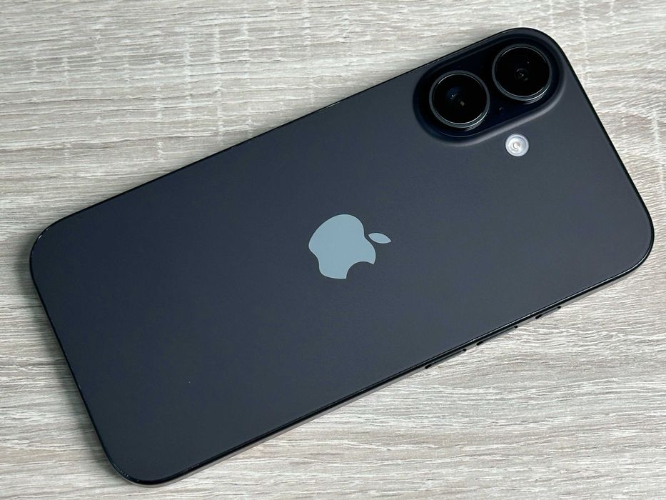 Apple iPhone 16 - 128GB - Black Neverlock ІДЕАЛ 100% АКУМ №71