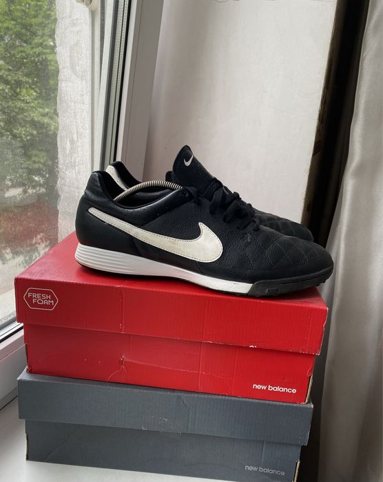 Nike Tiempo 45 Оригінальни футбольні кросівки бампи сороконіжки шкіряні