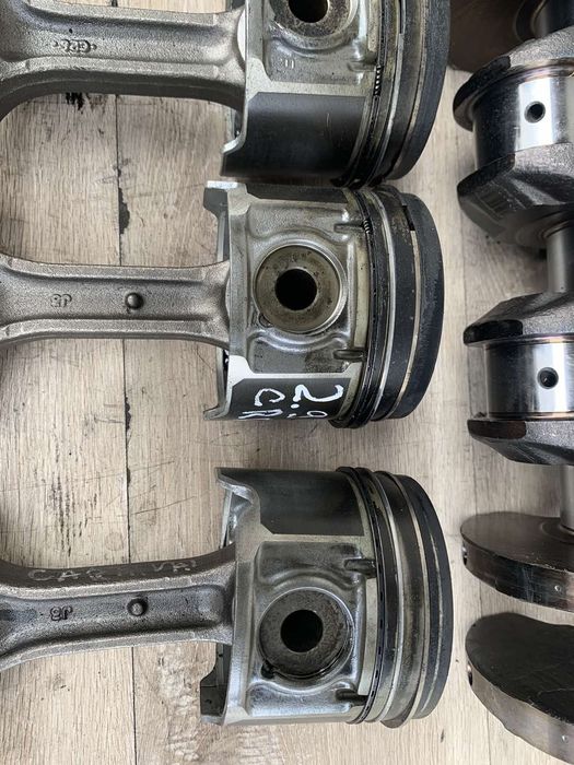 Коленвал колінвал 2.9 CRDI Kia Carnival Hyundai Terracan Таракан